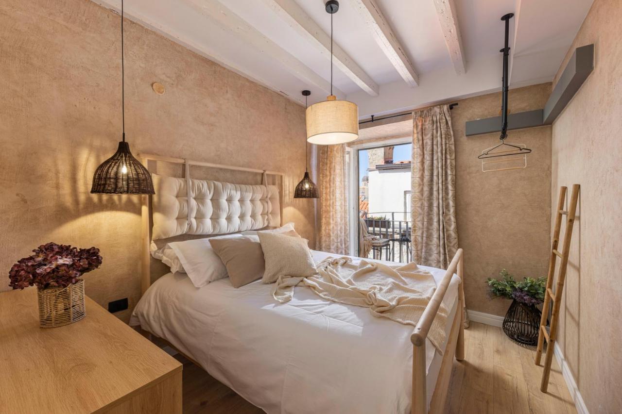 Deluxe Apartment mit 2 Schlafzimmern und Balkon