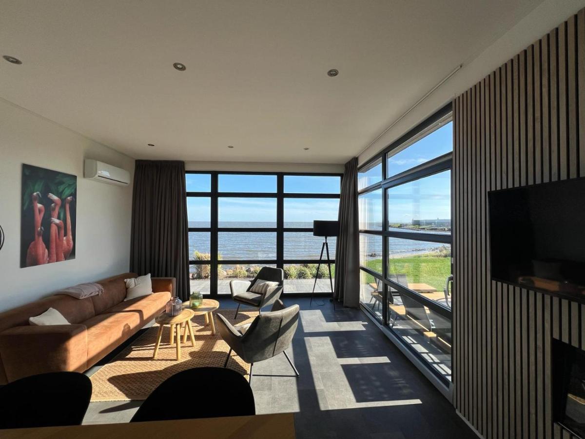 Traum Chalet am Ijsselmeer - Bed and Breakfast Enkhuizen