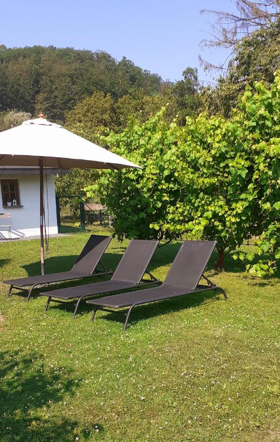 "Sous Le Même Toit" "CHAMBRE FAMILIALE CHEZ L' HABITANT" - B&B Rendeux