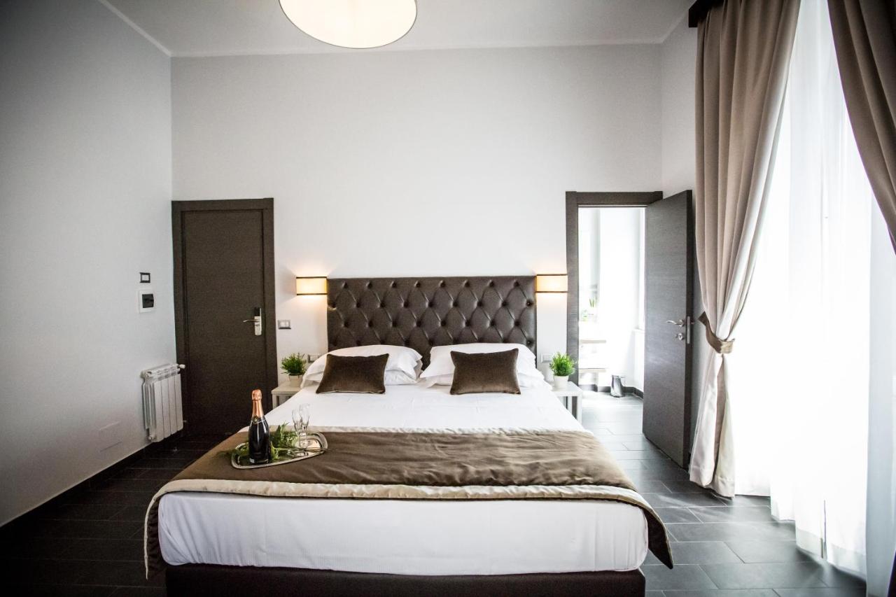 King Room with Balcony