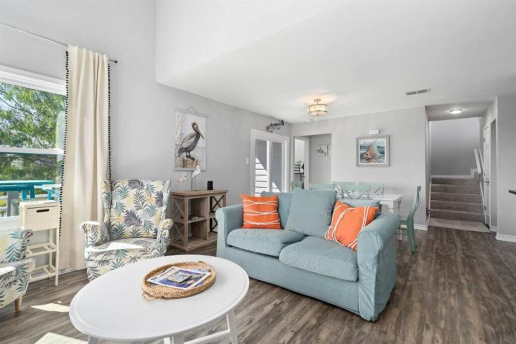 The Villas at Cape Velero - Birder's Paradise - Bed and Breakfast Rockport
