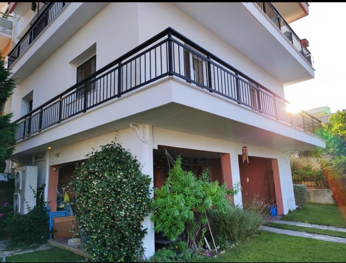 Beautifully renovated apartment in Kavala, bright and luminous - B&B