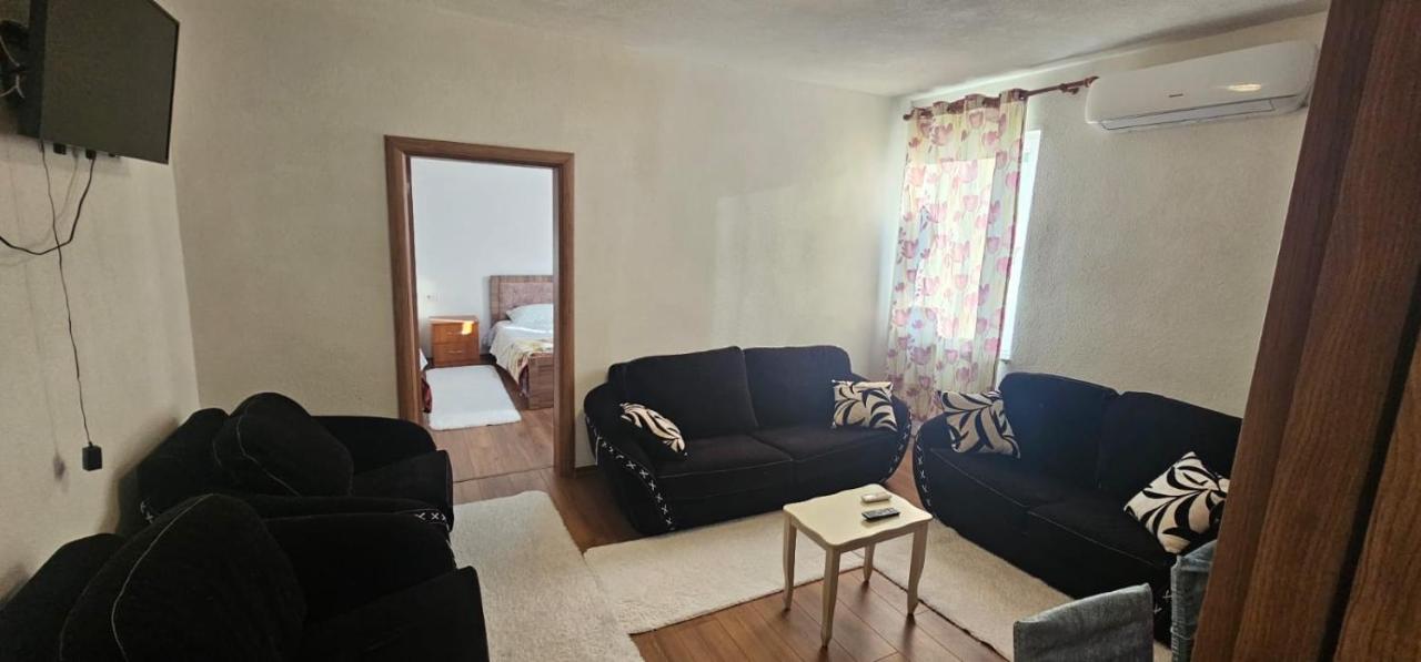 Apartamento de 2 dormitorios