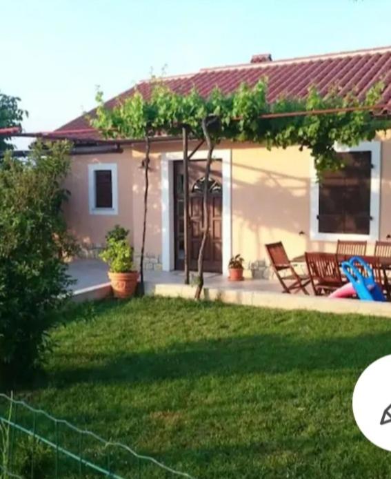 Kuća za odmor Maria Bartići - Bed and Breakfast Barbići