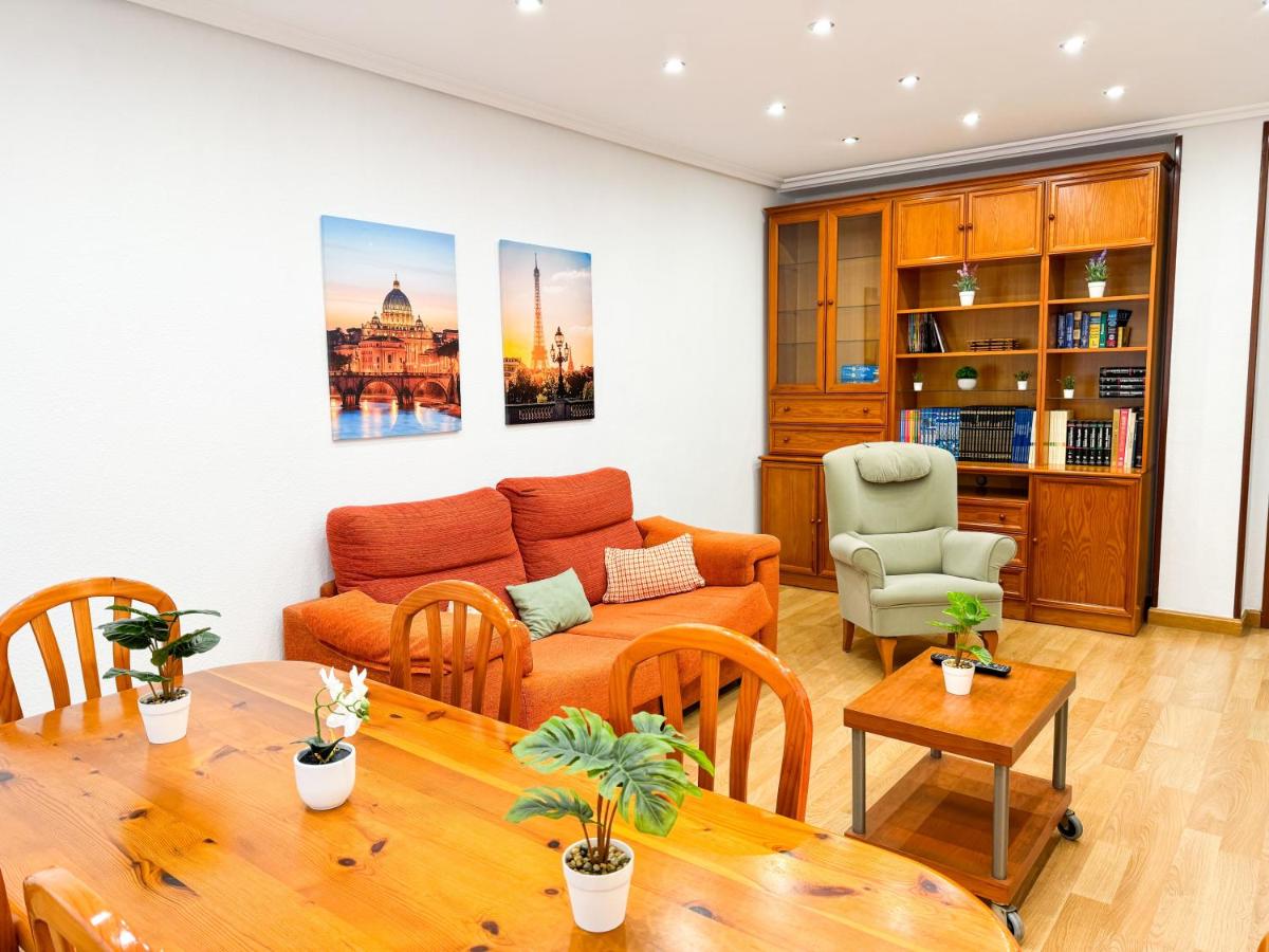 El Lago del Pilar ComoTuCasa - Bed and Breakfast