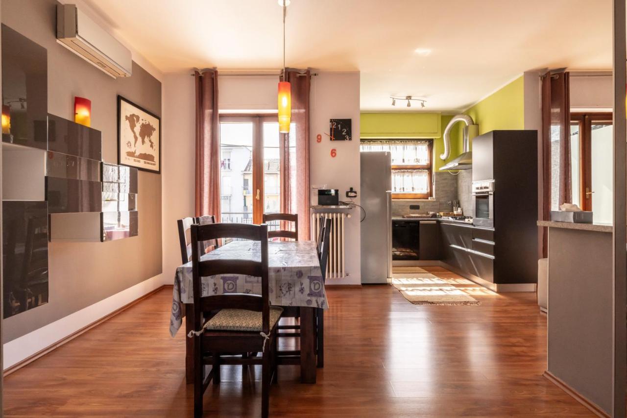 TURIN CENTER whit PRIVATE PARKING - Ferienwohnung Turin