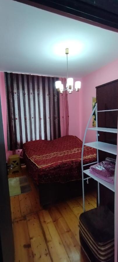 Zweibettzimmer mit Gemeinschaftsbad