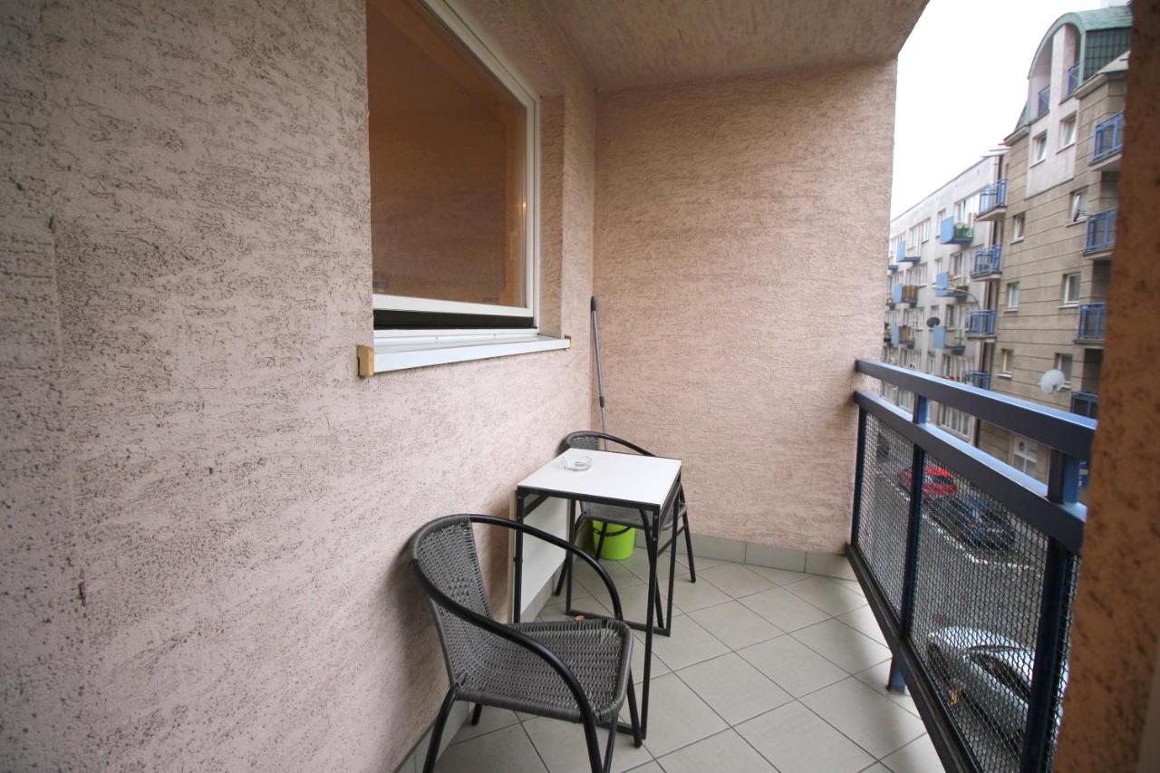 HAPPYESTATE ul Biskupia Old Town - B&B