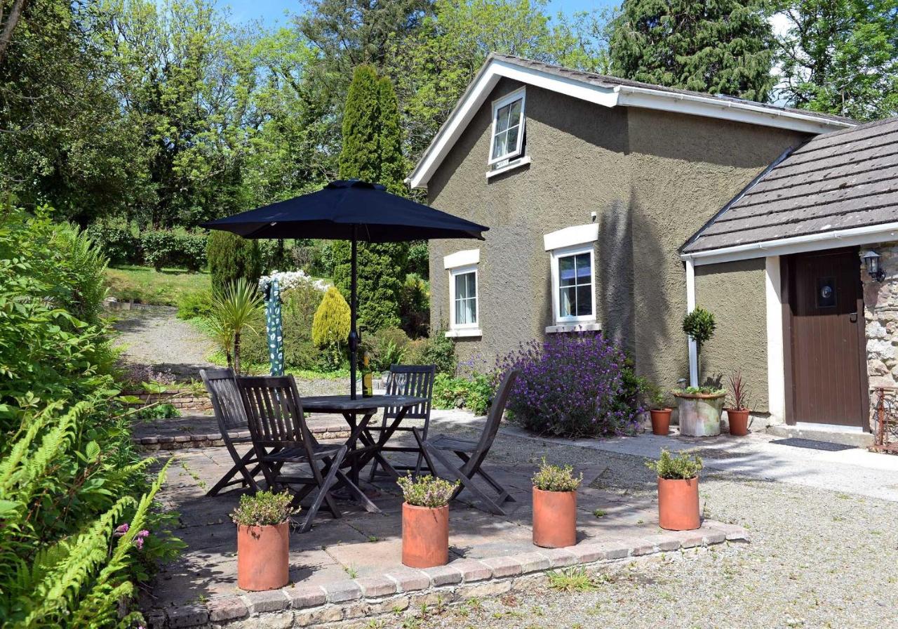 B&B Amroth - Sparrows Nest Holiday Cottage - Bed and Breakfast Amroth