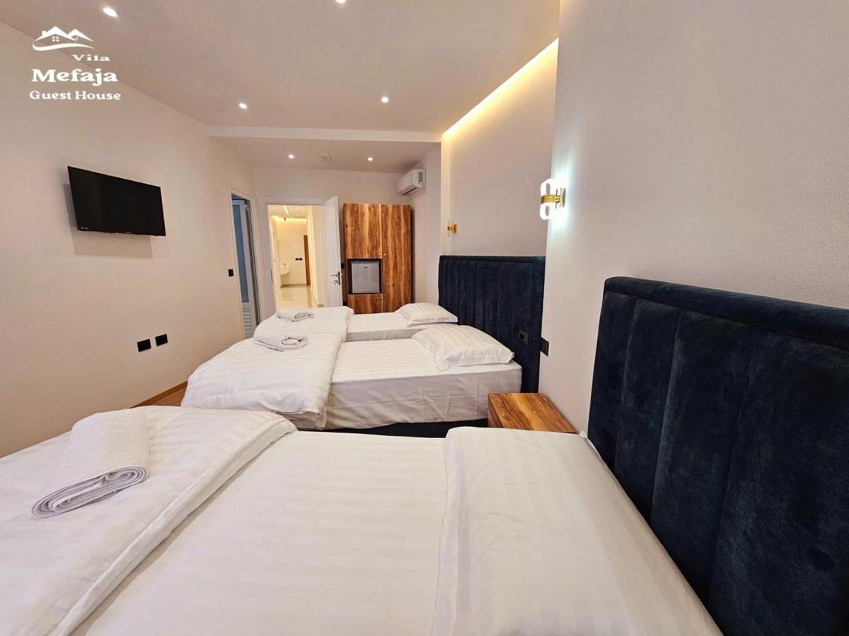 Vierpersoonskamer met Terras