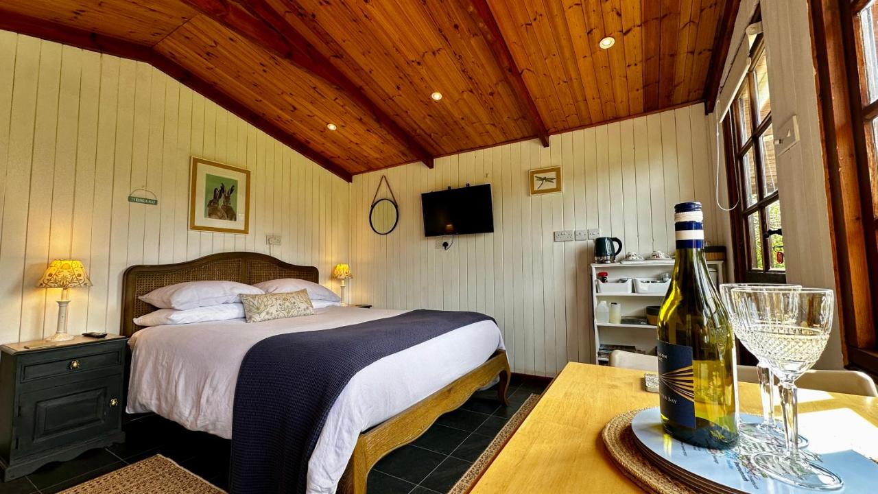 B&B Wareham - The Cider Shed Bed and Breakfast - Bed and Breakfast Wareham