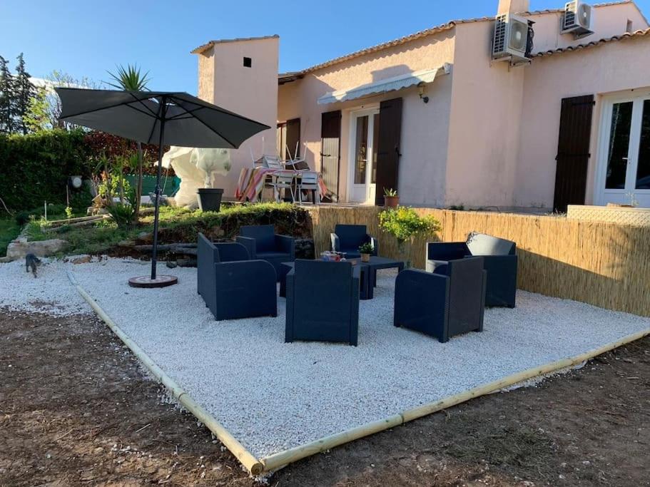 Magnifique villa - 9 personnes - Proche de la mer - B&B