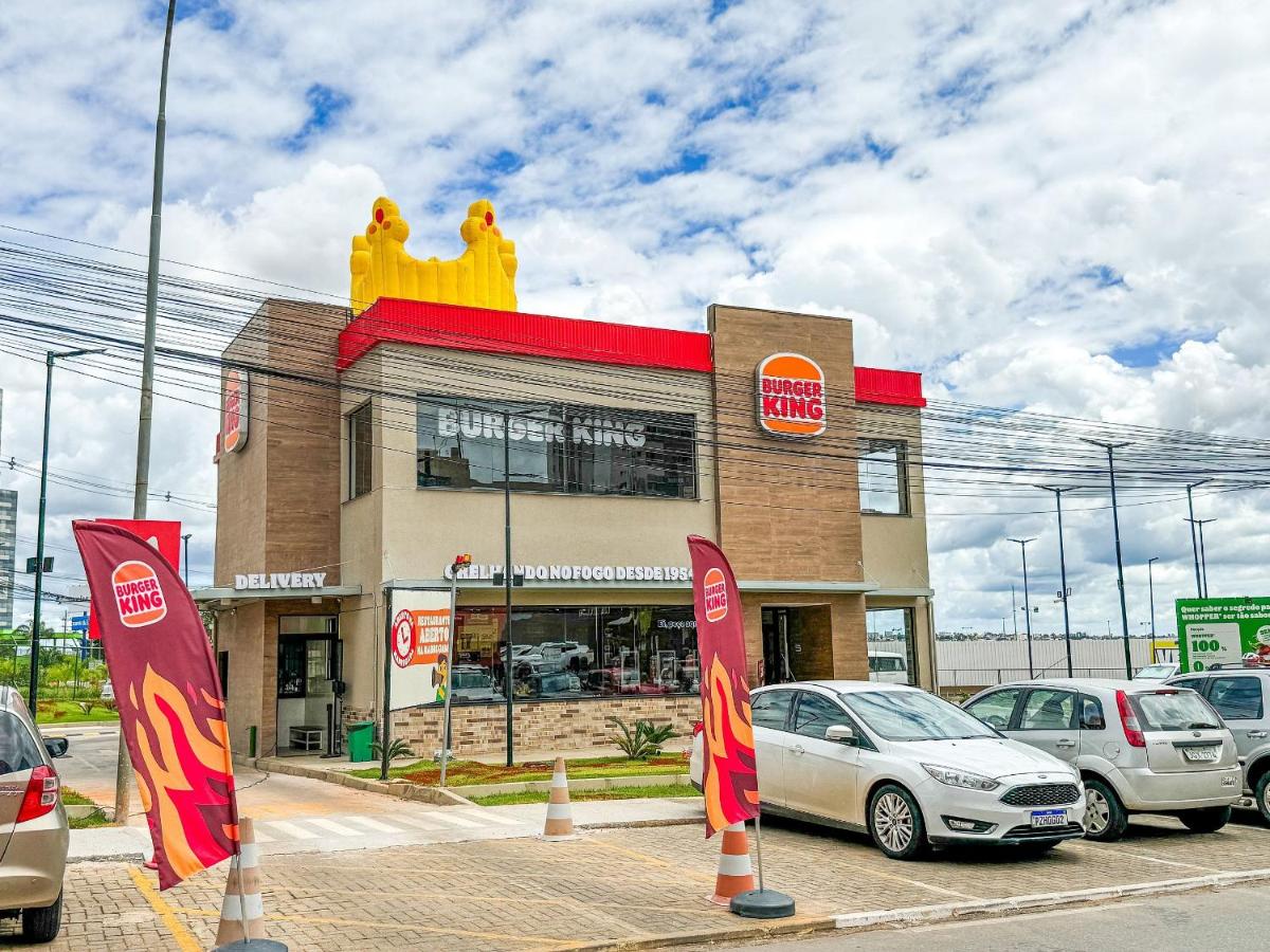 APTO 1 quarto com Piscina, Metrô - B&B Brasília