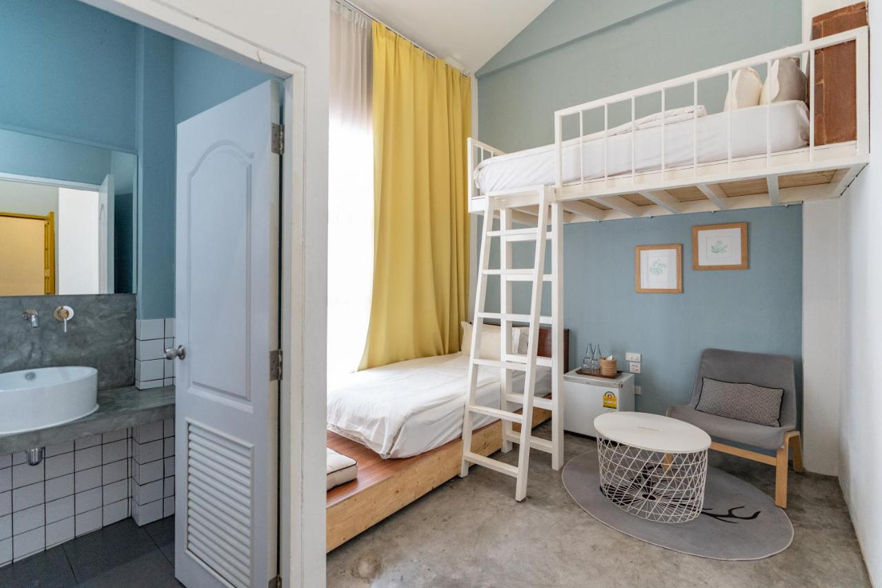 Kleines Zweibettzimmer