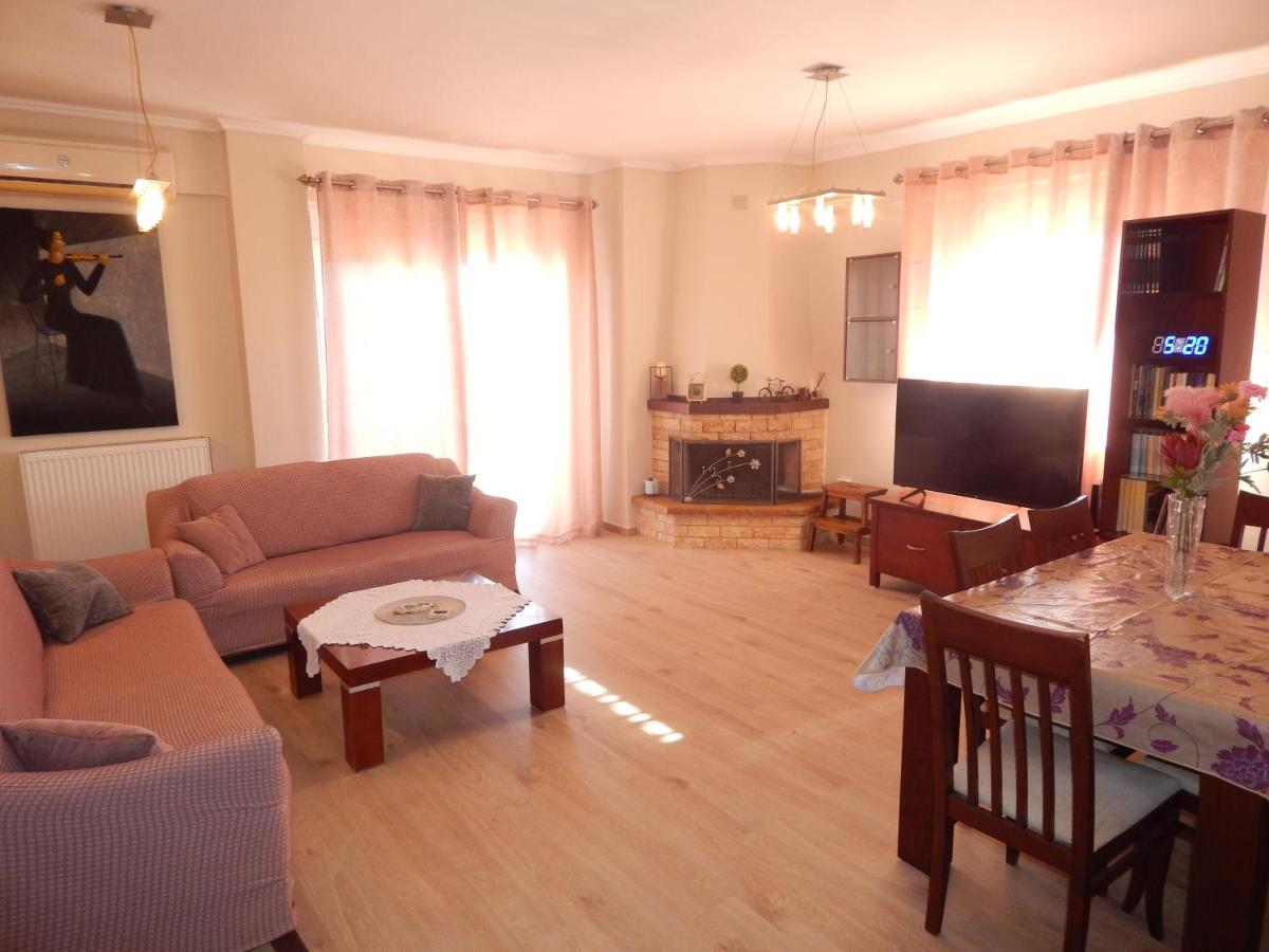 Philippos House in Nea Moudania - B&B Néa Moudhaniá