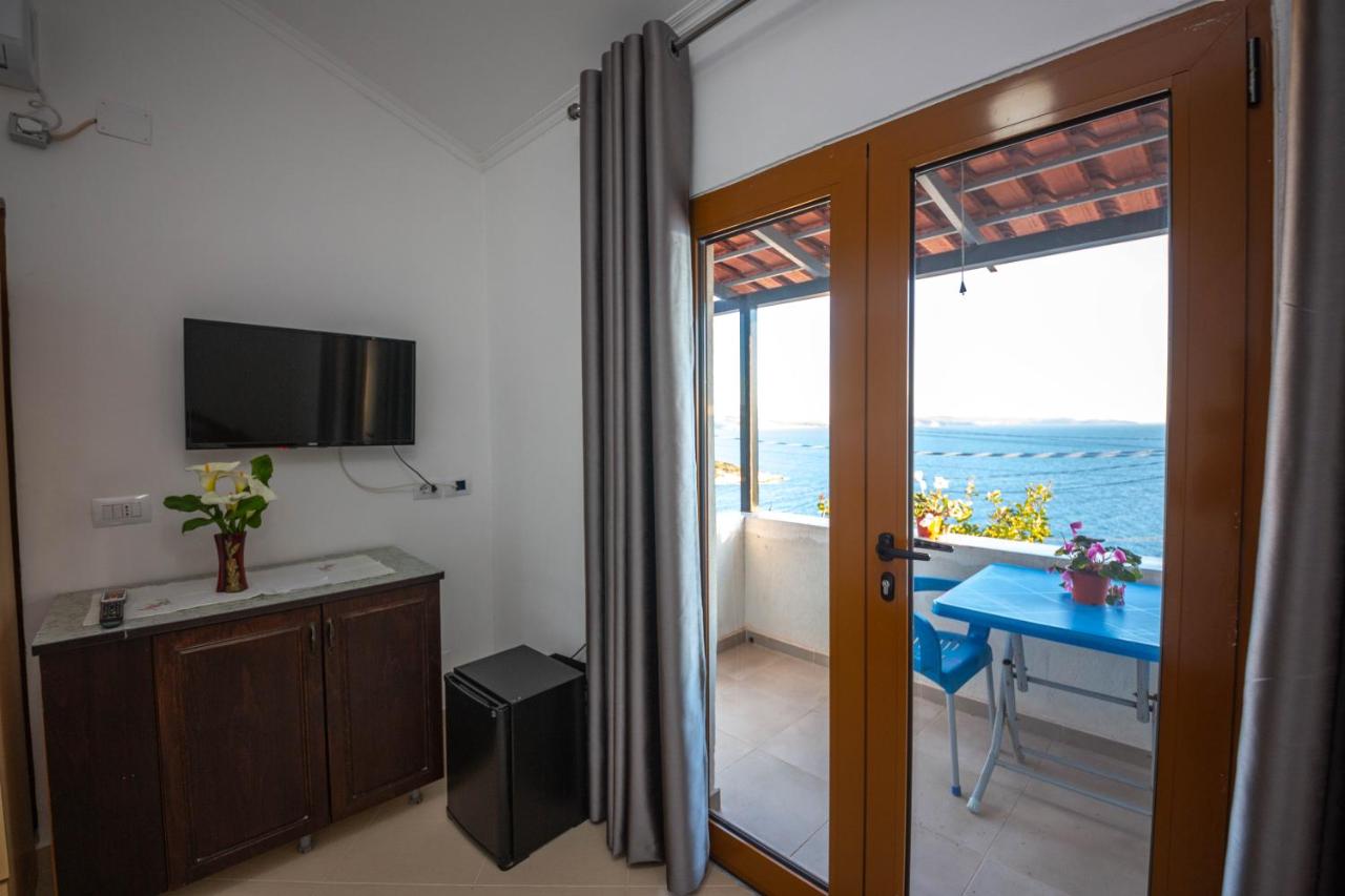 Studio with Sea View