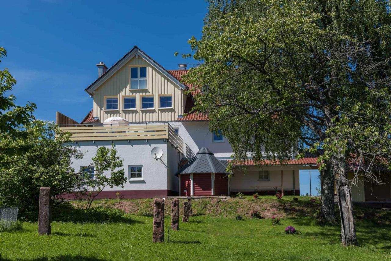 Landhaus Seewald - B&B Zuwald