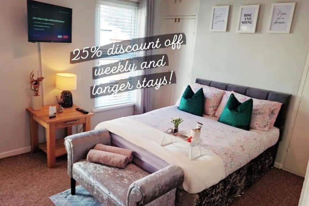 16 Stewart's Terrace Derry City BT48 7LJ - Bed and Breakfast Londonderry County Borough