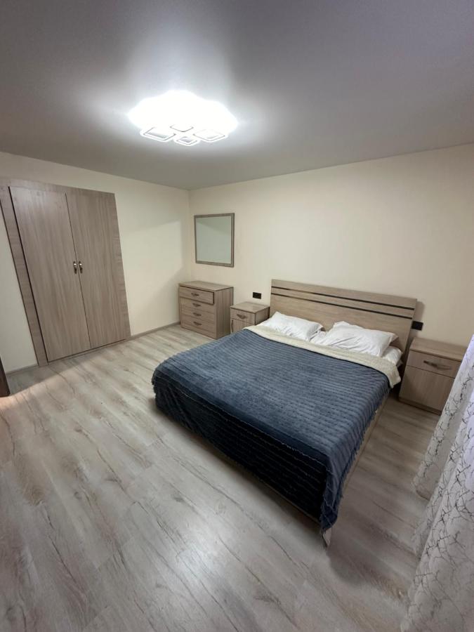 Zvartnoc House - B&B