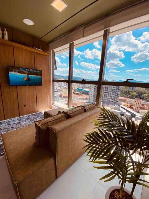 Loft com Piscina e Rooftop a 800m da Oktoberfest - B&B
