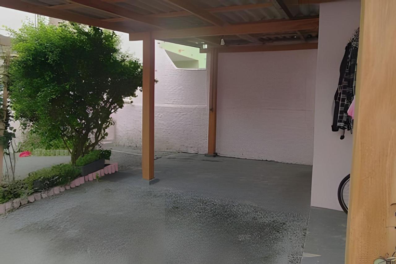 Apto a 300m da praia, próx. Aeroporto, BetoCarrero - B&B Navegantes