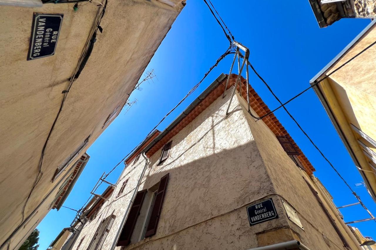 Old Antibes - 2 people - B&B