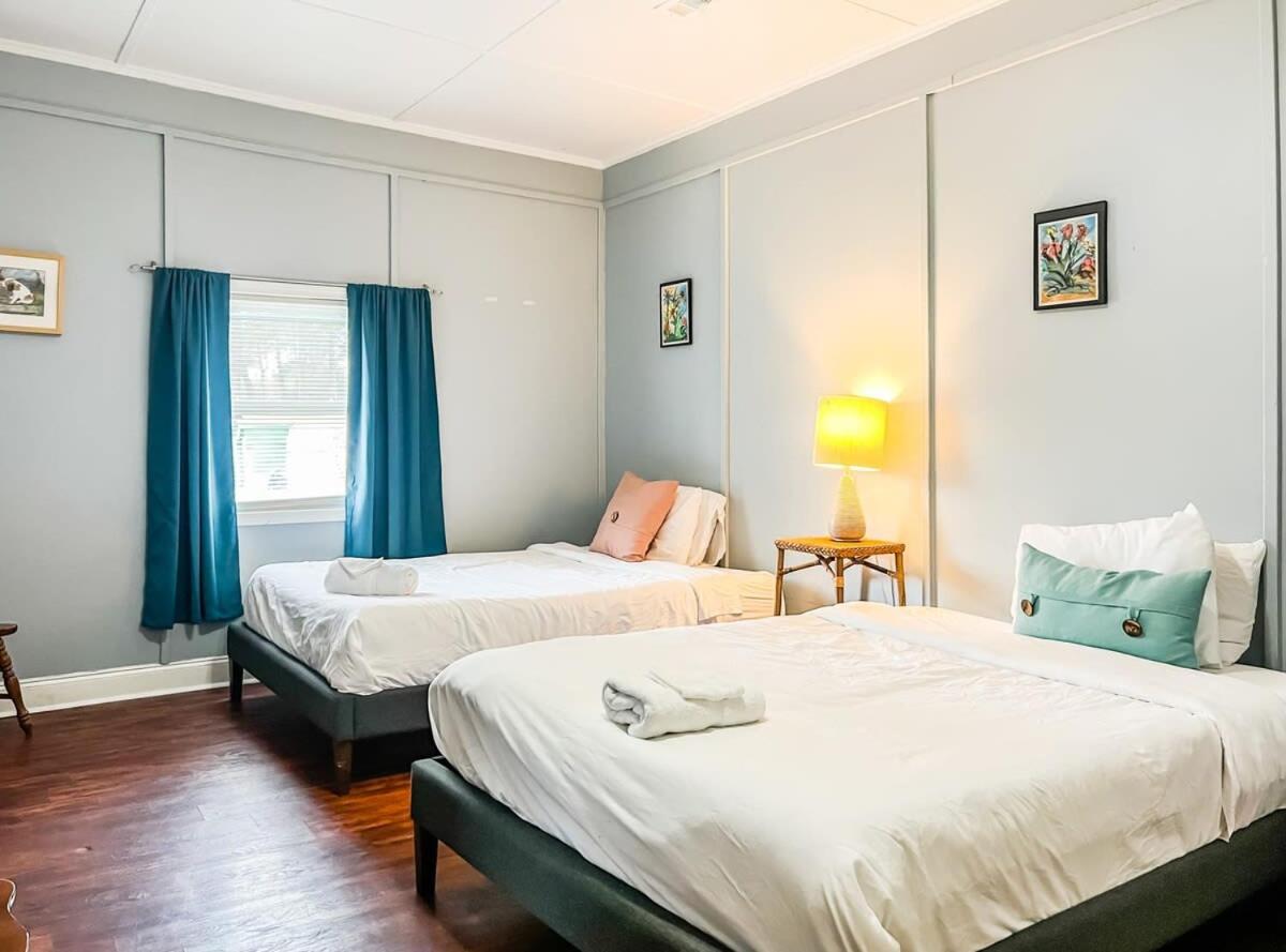 Boswell Bungalow-Large Yard-Pets-Wifi - Chambres d’hôtes