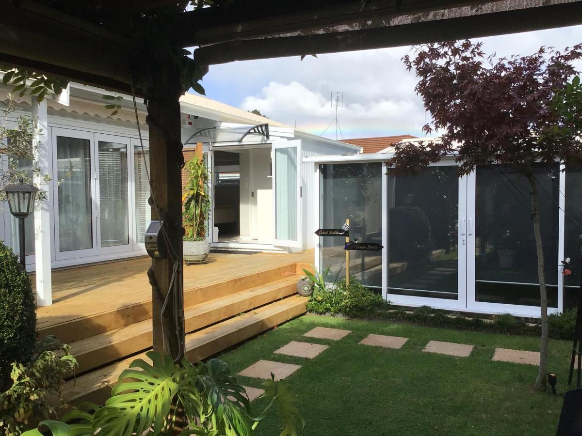Secret Garden Guest Suite - B&B