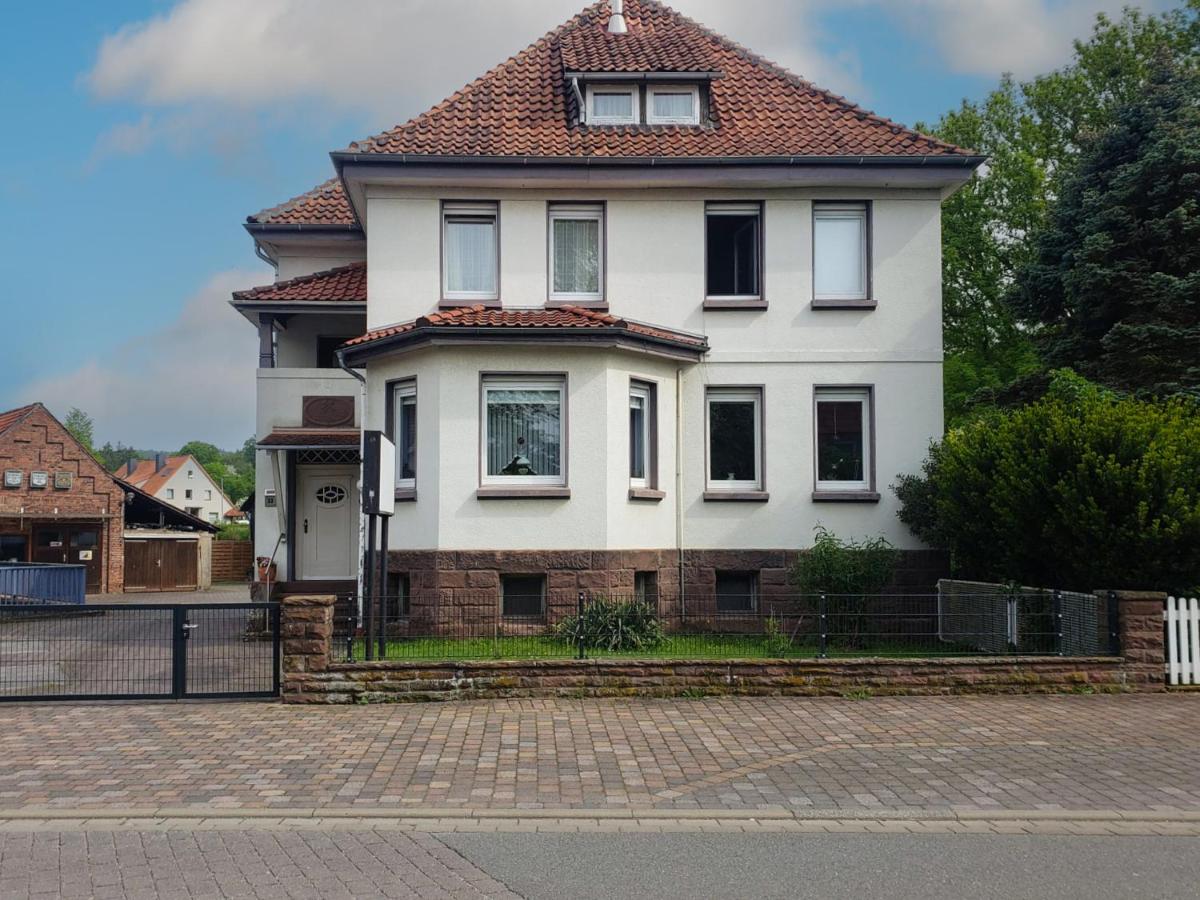 Ferienwohnung zum Sollingtor - Bed and Breakfast
