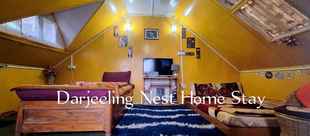 B&B Darjeeling - Darjeeling Nest Homestay - Bed and Breakfast Darjeeling