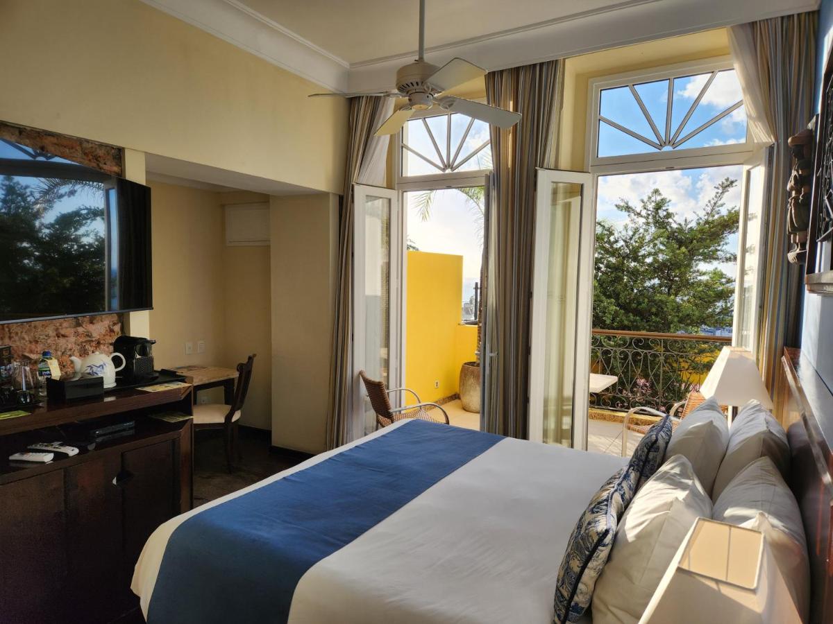 Deluxe Double or Twin Room with Sea View