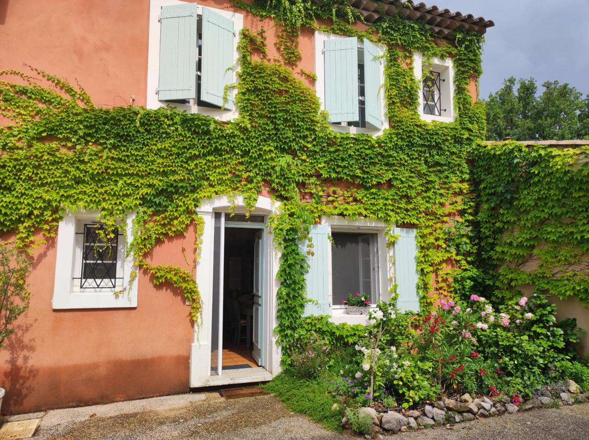 B&B Fayence - La Rose des Claux - Bed and Breakfast Fayence