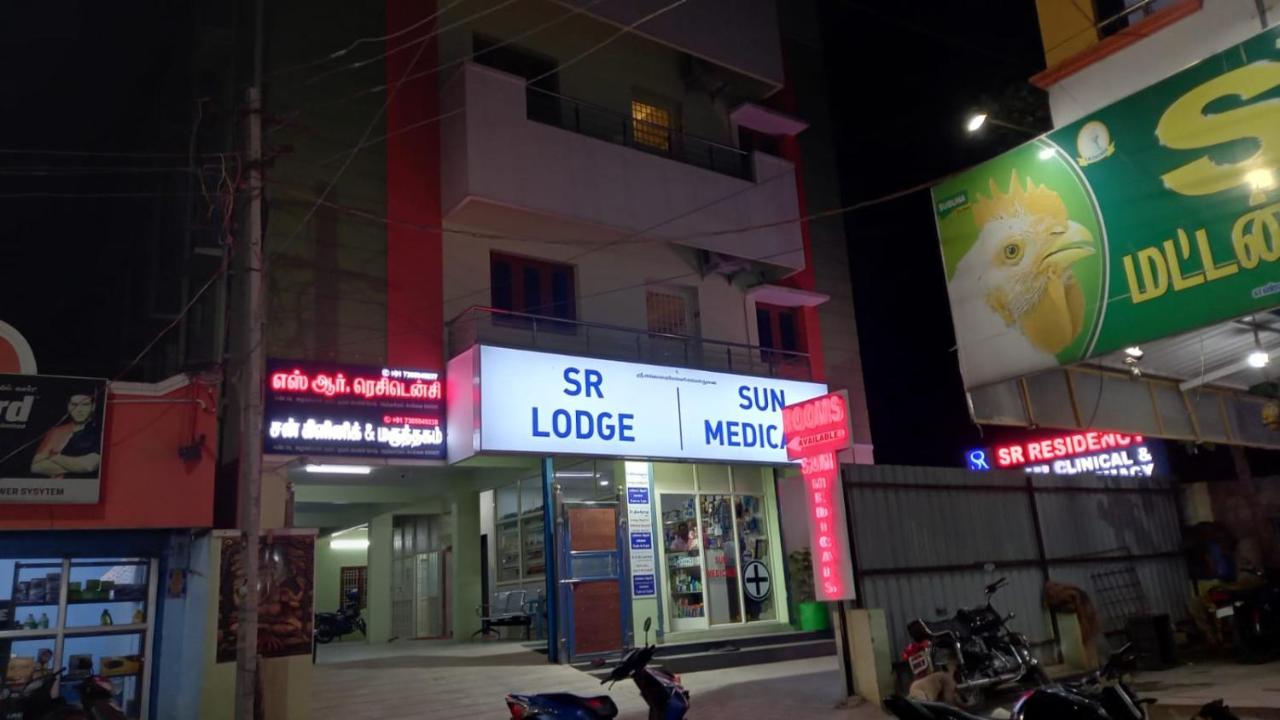 B&B Chennai - SR RESIDENCY - Bed and Breakfast Chennai