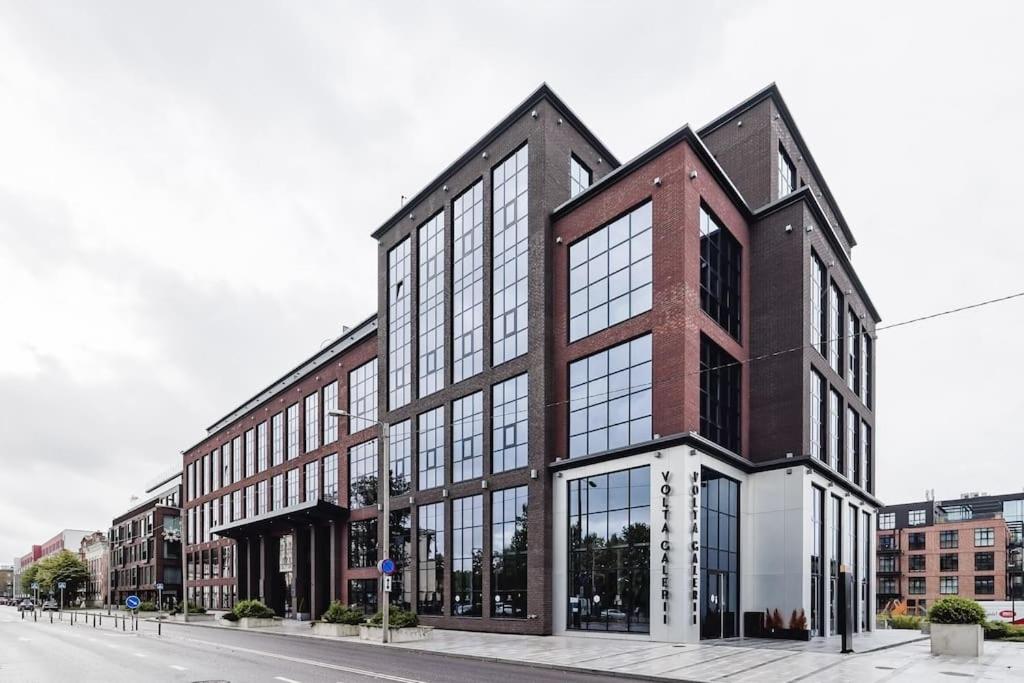 102sqm exclusive loft in trendy Noblessner Tallinn city - B&B
