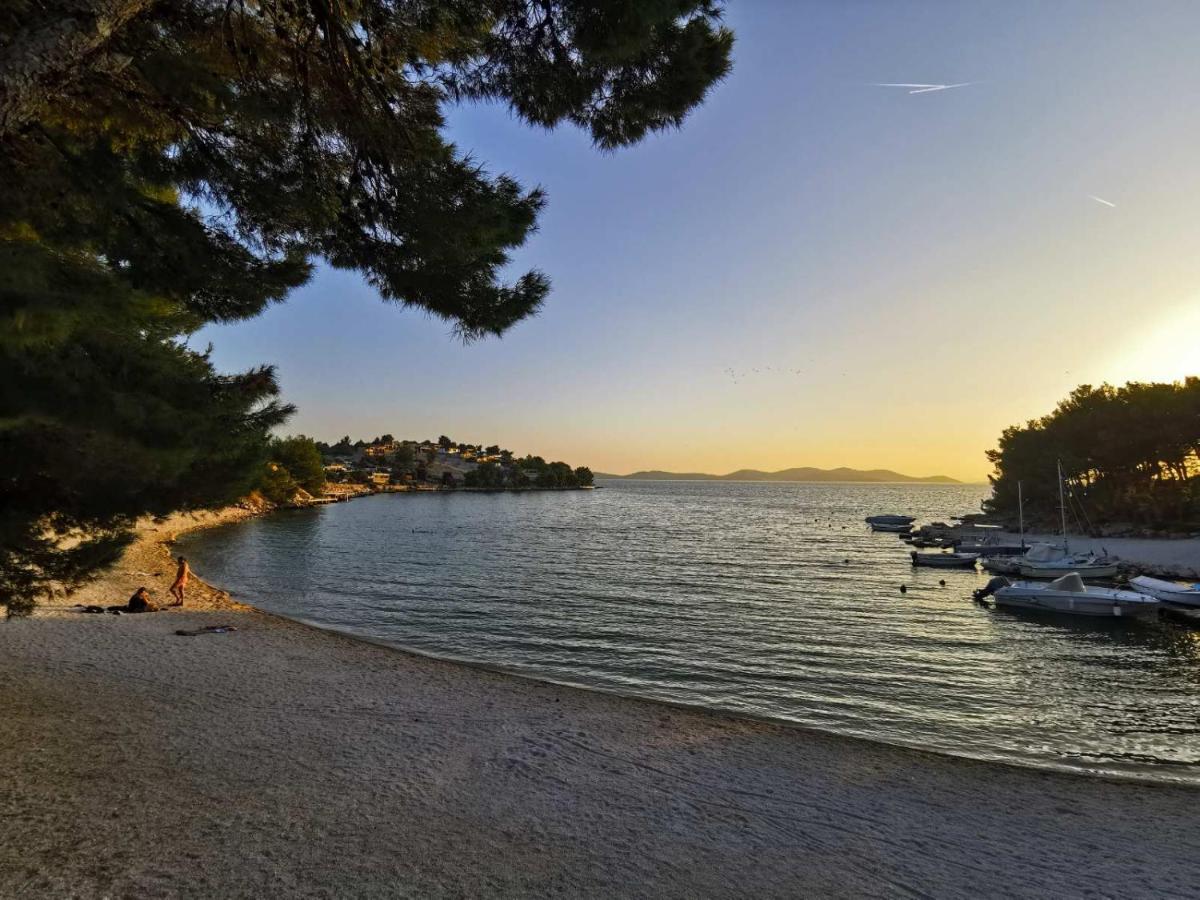 Mobile homes Laguna, beach Porat, Drage - Bed and Breakfast