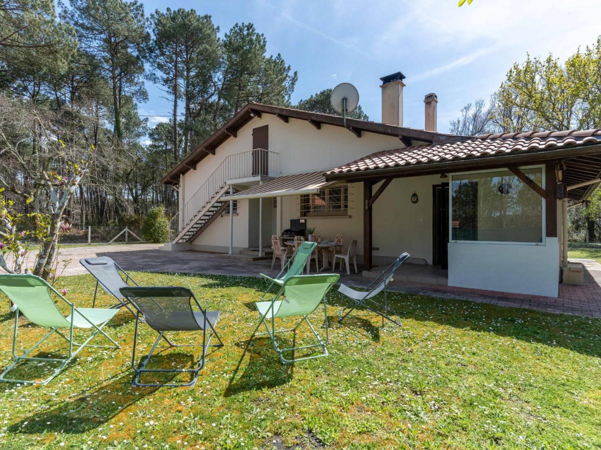 Maison landaise rénovée, 6 pers: proche lac, plage, surf, jardin, terrasse, vélos et ménage inclus - FR-1-319-545 - B&B