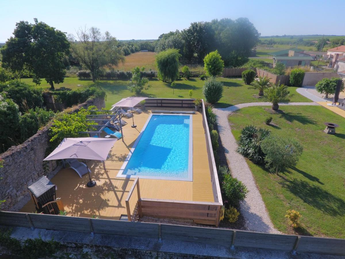 Domaine des Prés de Joussac - Entre Estuaire et Océan - Chambres d'hôtes Jau-Dignac-et-Loirac