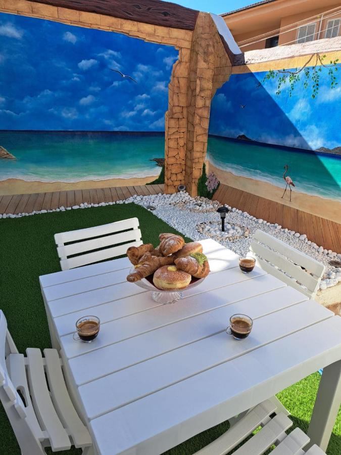 Olbia SARDEGNA- Casa Arena- 3 camere da letto - B&B Olbia