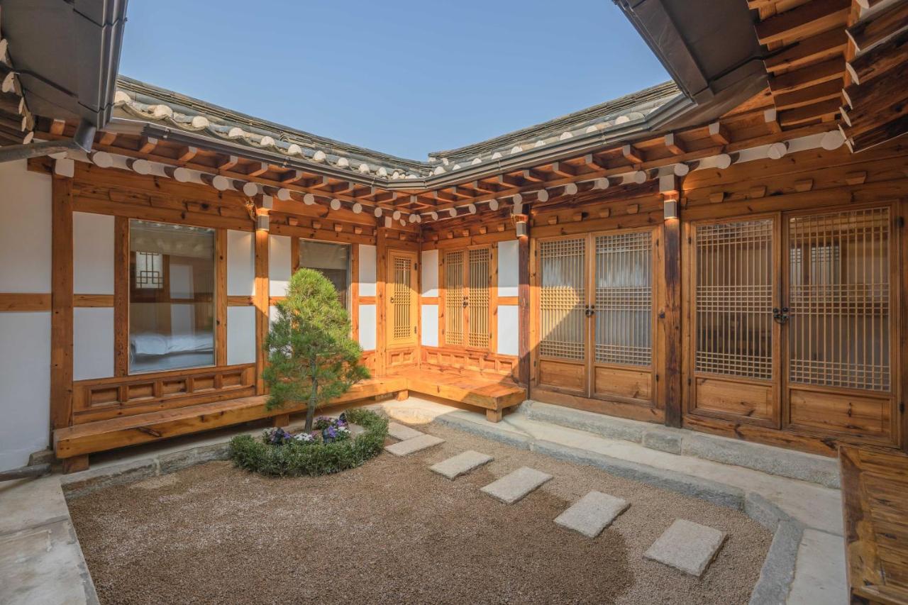 B&B Séoul - Luxury hanok with private bathtub - SN02 - Bed and Breakfast Séoul