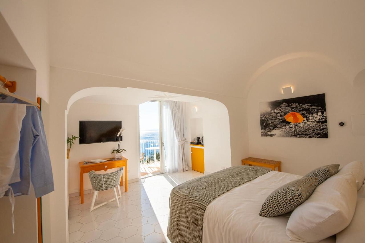 Deluxe Double or Twin Room with Sea View