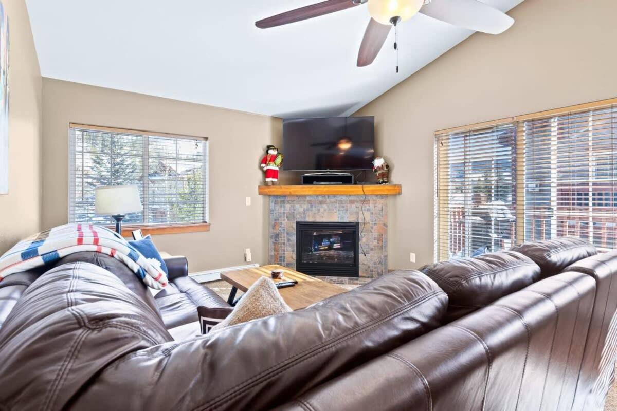 Relaxing 2BDR Getaway 10 Mins from Breck Adventure Awaits - B&B