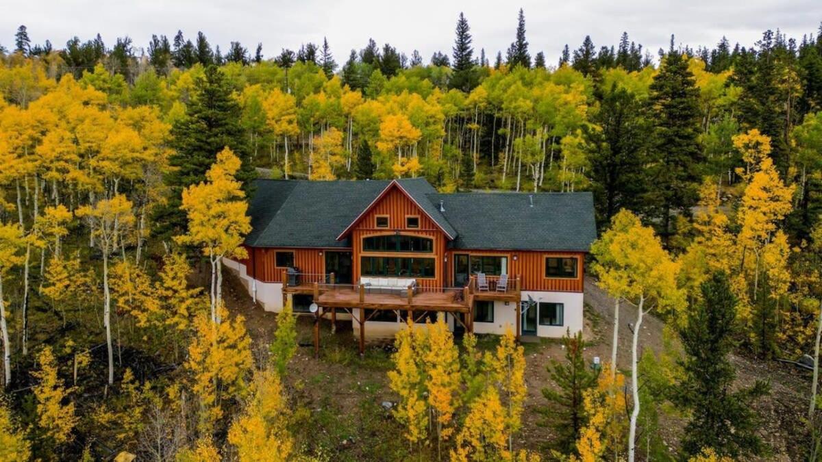 Secluded Custom 5 BR with Panoramic Mountain Views - B&B