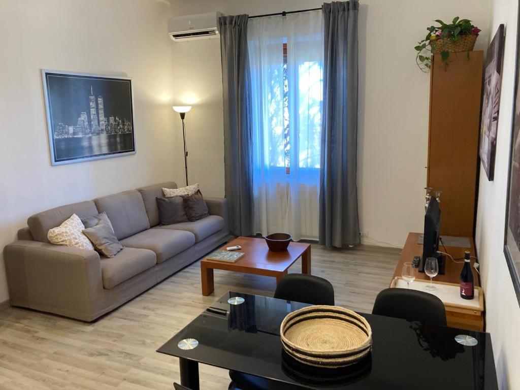 B&B Rome - Cassia Nerone appartamento tranquillo e silenzioso - Bed and Breakfast Rome