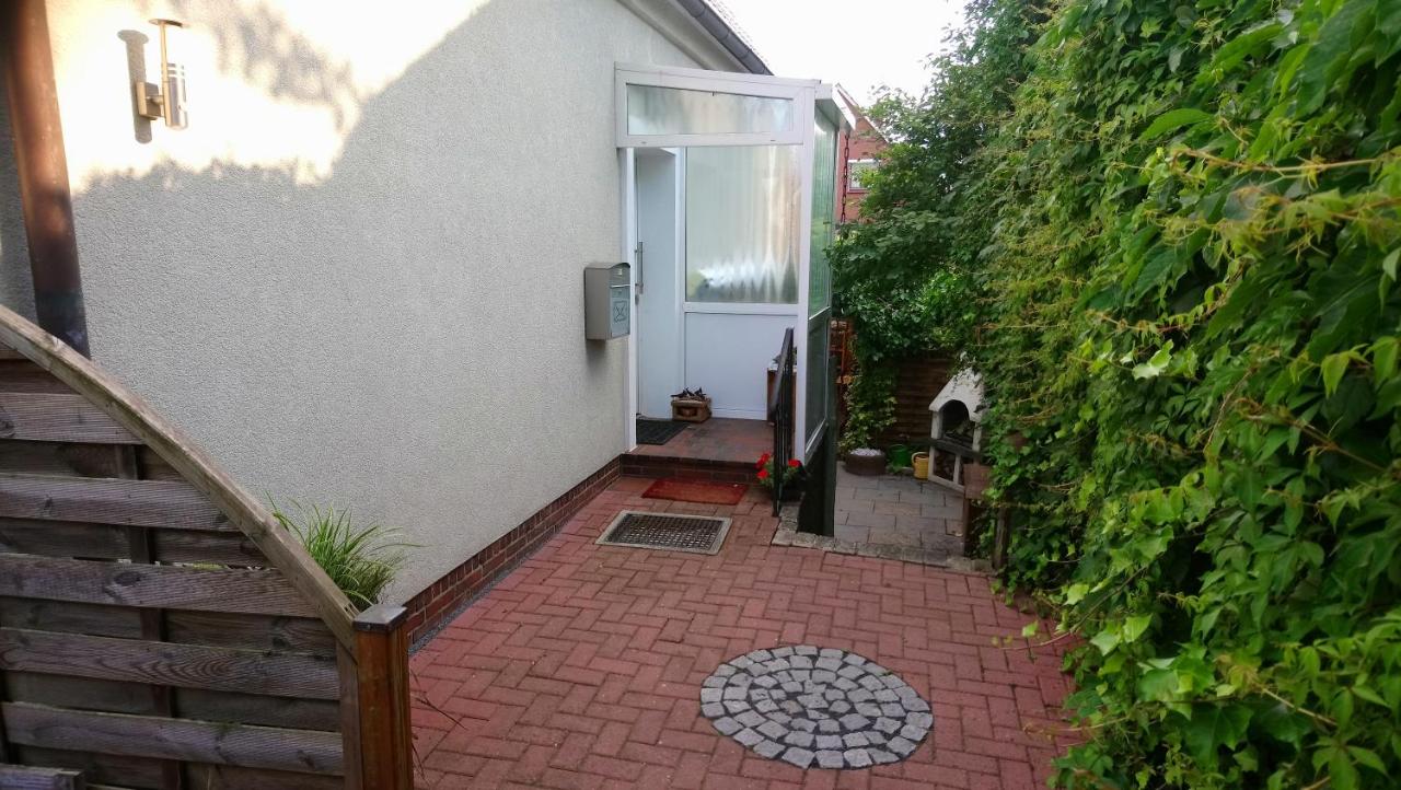 Privates Doppelzimmer bei der Weser-Ems Halle - Chambres d’hôtes Oldenbourg