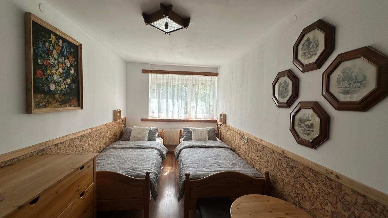 Twin Room with Private Bathroom