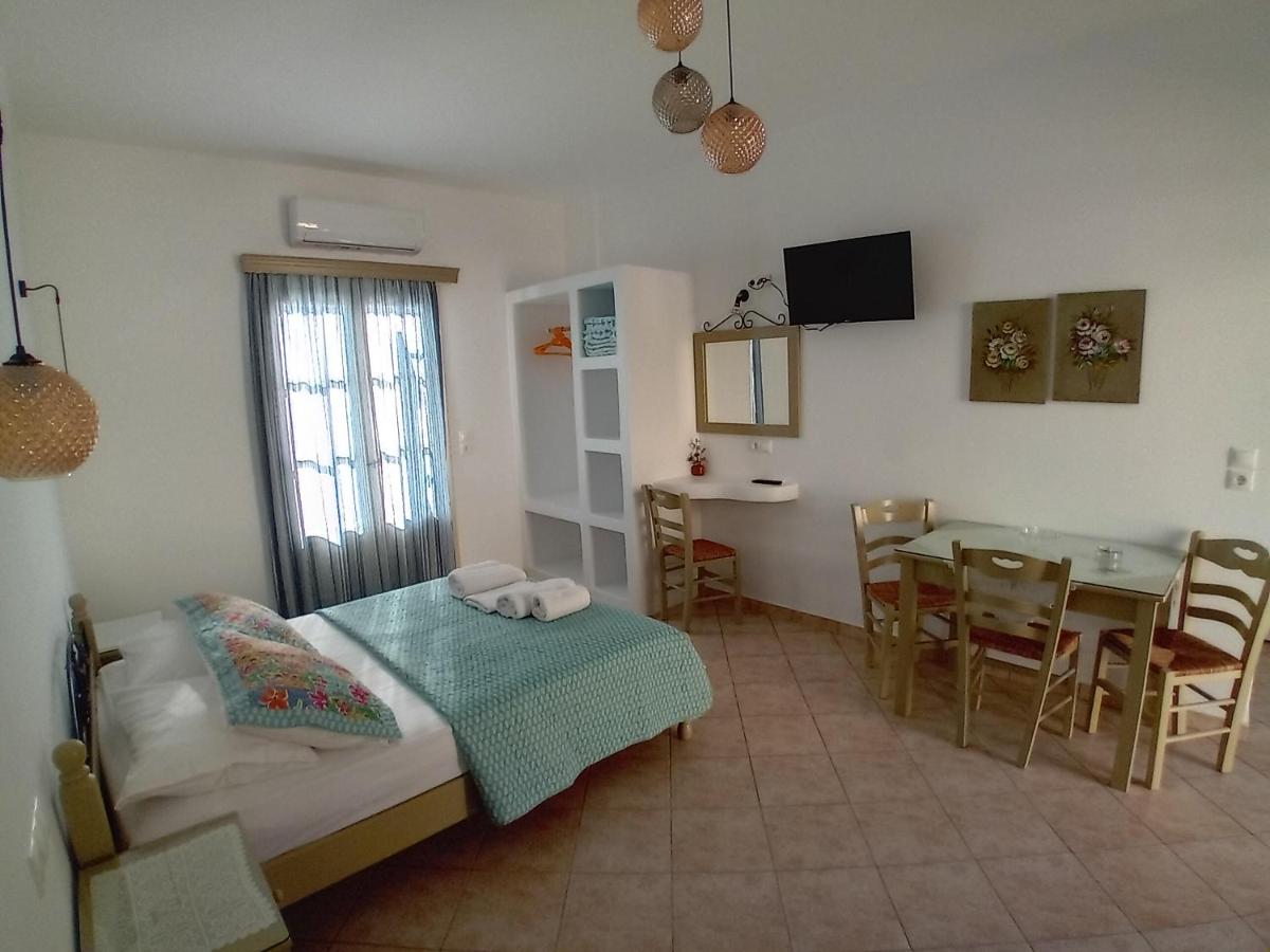 Studio with Sea View (2 Adults)
