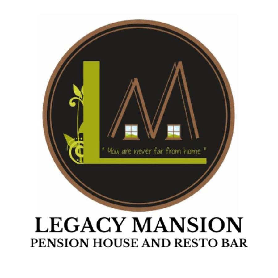 B&B Iloilo City - Legacy Mansion + coffee bar - Bed and Breakfast Iloilo City
