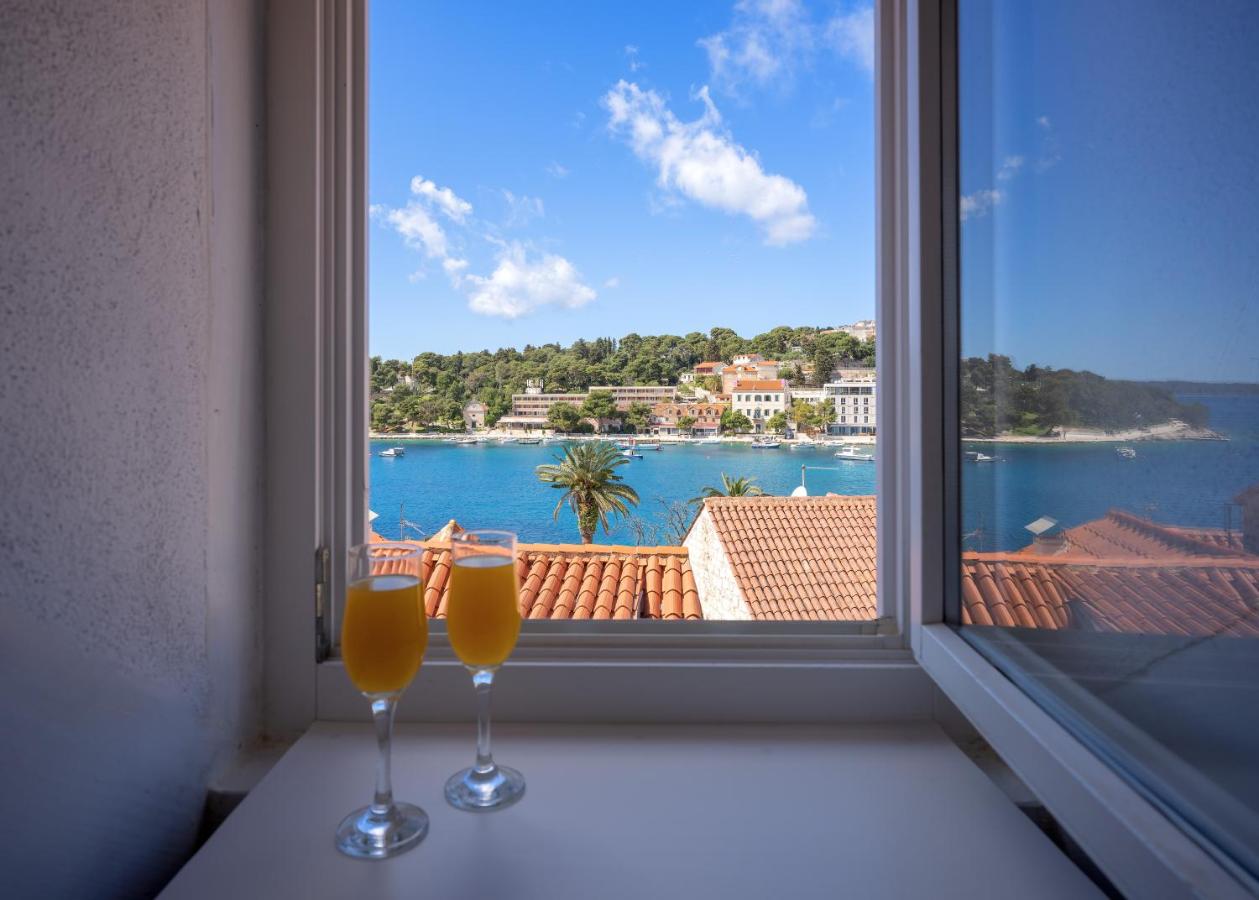 Studio with Sea View