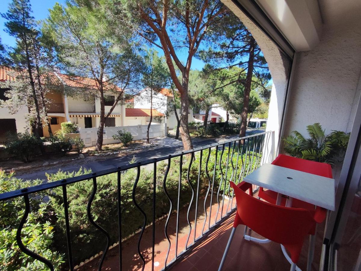 Appartement 2 Pièces à Argelès-sur-Mer, à 300m de la Plage avec Piscine, Tennis et Animaux Acceptés - FR-1-776-48 - B&B