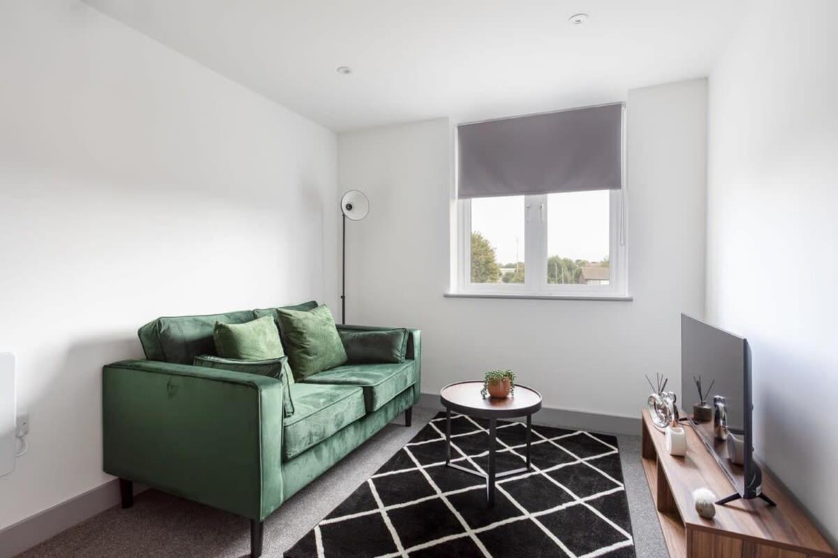 B&B Leeds - Cosy & Modern 1 Bed Apartment Leeds - Bed and Breakfast Leeds